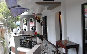 Vali-Joe Travel Lodge