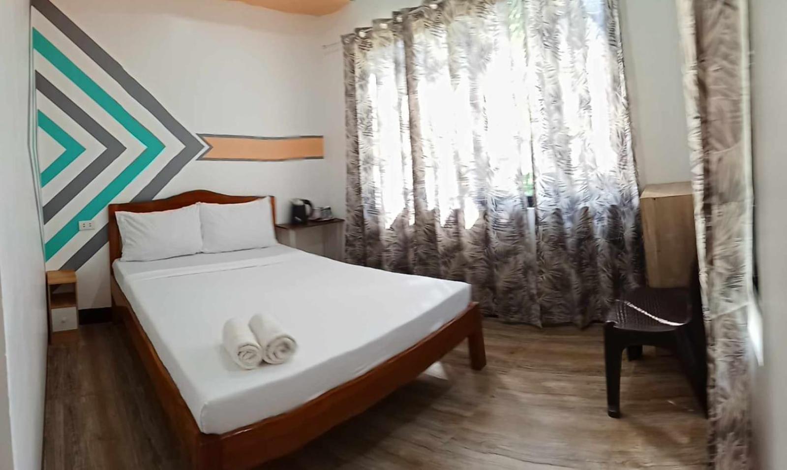 Vali-Joe Travel Lodge El Nido Exterior photo